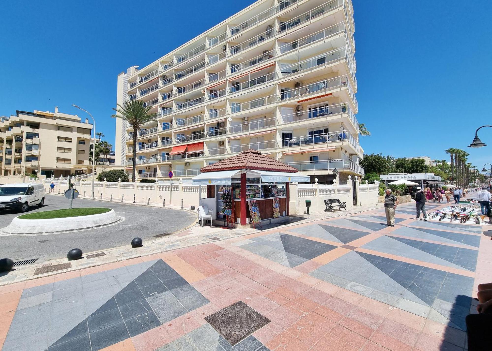 Tinoko Apartament In La Carihuela Beach Torremolinos Eksteriør bilde