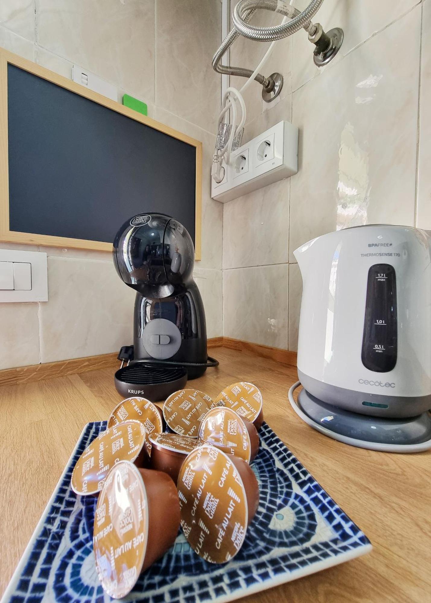 Tinoko Apartament In La Carihuela Beach Torremolinos Eksteriør bilde